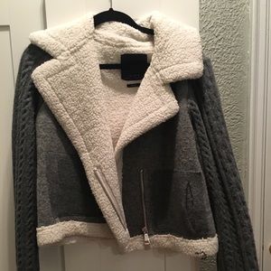Gray Zara Jacket with a shearling lining.